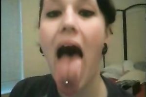 Webcam solo with my ex GF demonstrating her lengthy pierced tongue