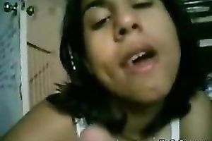 Ugly Indian dilettante babe with large mounds gives sloppy oral in POV