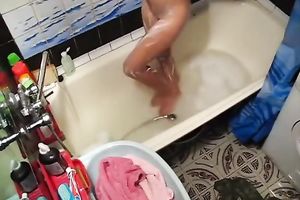 Shameless gal with skinny body can't live without masturbating in the bathtub