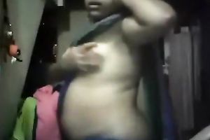 Fat Indian milf demonstrates her scoops and a-hole for the cam