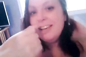 My lascivious bride manages to milk my shlong dry on her face