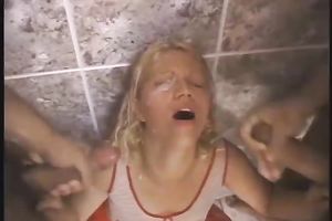 Blonde sweetheart ends up in the wrong shower and acquires double penis