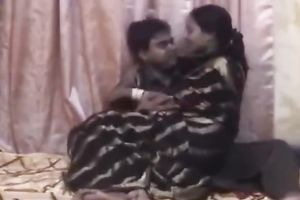 Seductive Indian Married slut with large mambos humps on a hard pecker in dilettante fuck video
