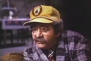 Really hot white chick riding big schlong of her boyfriend