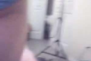 Luxurious golden-haired hottie demonstrates her mind blowing curves