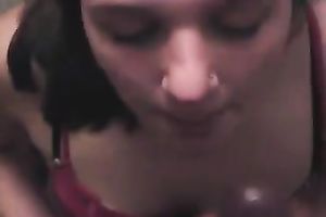 White babe is blowing my giant dark knob like a super qualified doxy