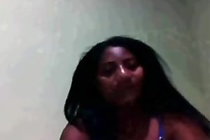 Ugly Indian babe demonstrates her moist wazoo for the web camera