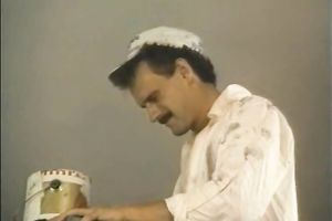 Painter stud acquires his large dick sucked by glamorous blond wench