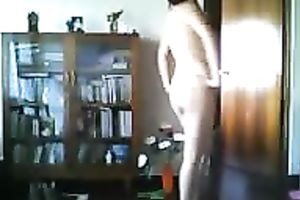 This sexy cam charmer has a beautiful body and this babe is not afraid to show it