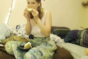 Breath-taking cock-sucking scene with a pleasing amateur redhead cheating wife