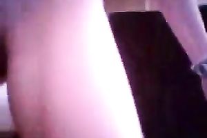 I am on the cam sex session with a random guy via webcam