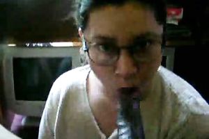 Gorgeous Chubby Babe In Glasses Deepthroats A Huge Dark Dong