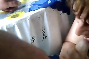 Mature dark brown shows her blow job and titjob skills to me