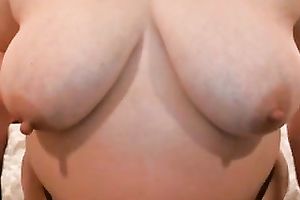 I have some curves and my large scoops will acquire your knob hard in a blink