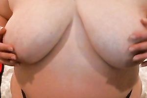 I have some curves and my large scoops will acquire your knob hard in a blink