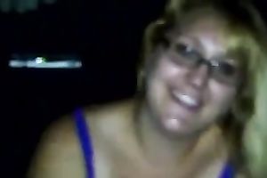 Chubby golden-haired hussy shows her oral job skills to me