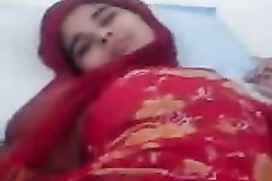 Cute Indian cheating wife takes off her ed sari and rides my schlong with want