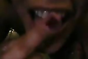 Ebony floozy is glad to engulf 10-Pounder and gulp some sex cream