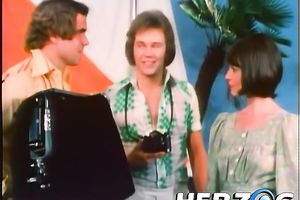 Three sweet classic whores on the photoshoot session