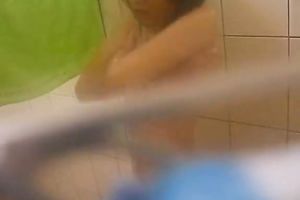 My 1st spy episode featuring my girlfriend taking a shower