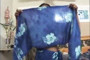 Busty and indecent non-professional Indian girl widens her legs