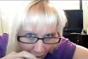 My cute blue eyed girlfriend in glasses blows me and takes facial