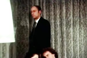 Cock crazed playgirl rides her lover's prick to beefy big O