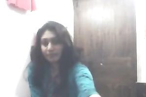 Trashy Indian hottie masturbates for her slutty paramour on webcam