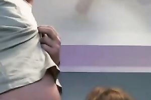 Mature livecam bitch desires to engulf my cock and take up with the tongue my booty