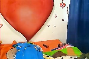 Colombian lady-boy with big fake boobs puts om a worthy web camera show for me