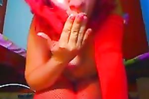 Perfectly oiled up round wazoo demonstrated on livecam