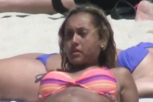 This bootyful Latina hoe with large meatballs has no idea I am spying on her