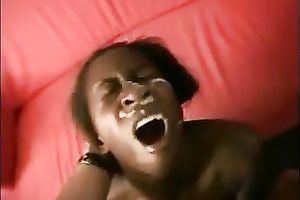 Dirty swarthy hooker can't live without getting screwed in the butt