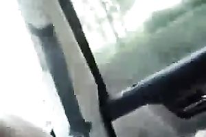 Banging my ridiculously nasty girlfriend in my car