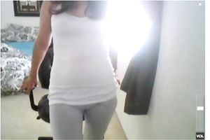 This Asian hoochie loves herself and can't live without posing exposed