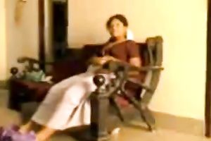 Mature Indian slut desires me to team fuck her from behind