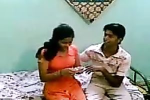 Perverted BF bonks my constricted cum-hole in missionary position