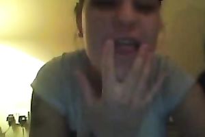 Beautiful and bosomy lalin girl milfs shaking tits on web camera