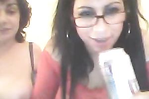 Beautiful and bosomy lalin girl milfs shaking tits on web camera