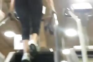 Amazingly sexy sweetheart with large luscious a-hole can't live without stair climber machine