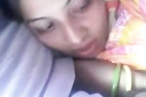 Watch me rubbing my Indian GF's marangos in homemade POV movie scene