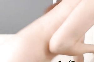 Hot Redhead Babe with Perfect Ass