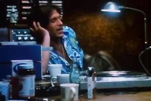 Horny hoes take up with the tongue every other's vaginas and share a pecker in retro movie
