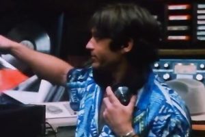 Horny hoes take up with the tongue every other's vaginas and share a pecker in retro movie