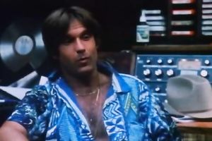 Horny hoes take up with the tongue every other's vaginas and share a pecker in retro movie