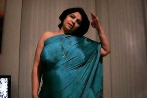 Mature Indian slut shows off her large milk shakes and a-hole