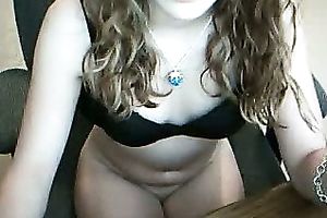 Webcam amateur wife with slender body playing with her itchy fanny on the ottoman