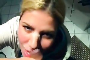 Cum-addicted bitch with large wobblers knows how to give admirable head