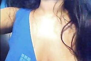 Amateur brunette hair slut gives a intimate web camera show