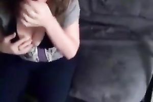 Cute college girlfriend likes taking loads on her face